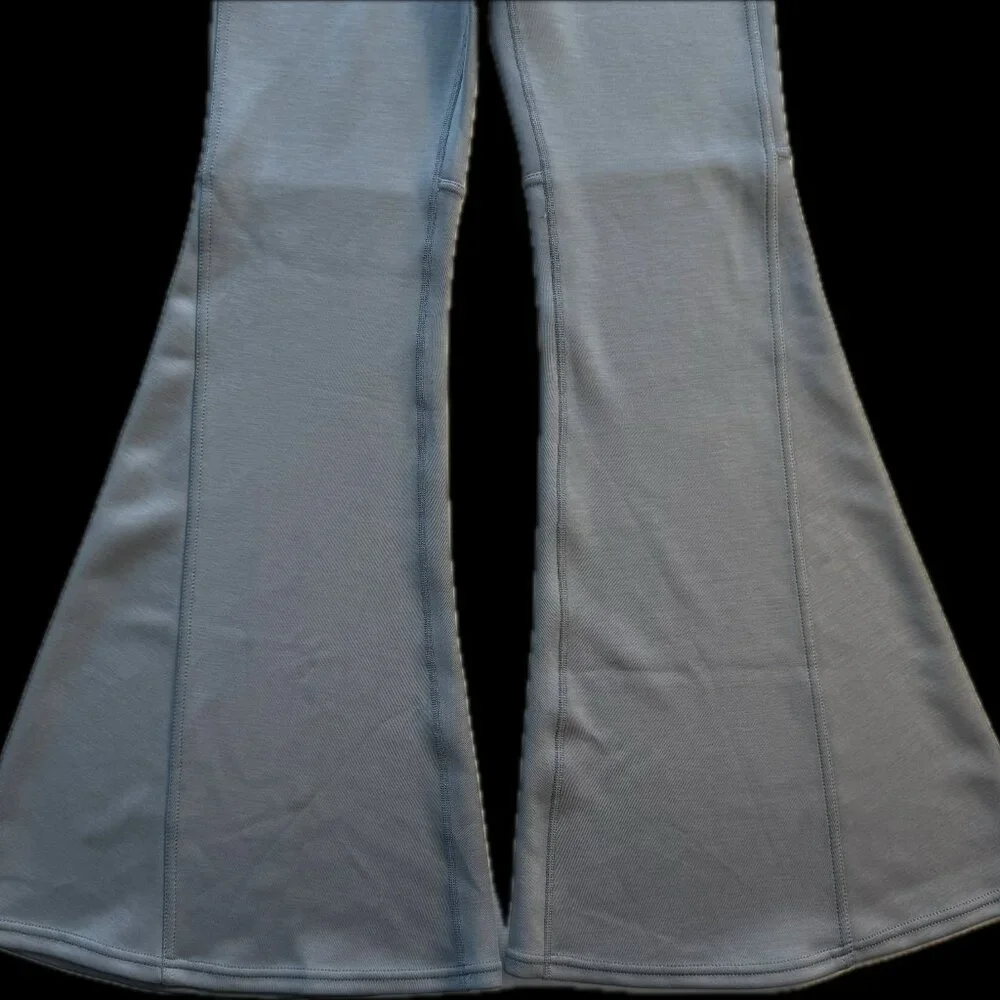 Free People Movement Light Heart Pant - Size 4 - Picture 8 of 11